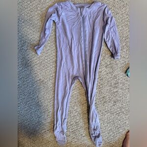 Kyte BABY Zippered Footie in Taro Size 12-18 months